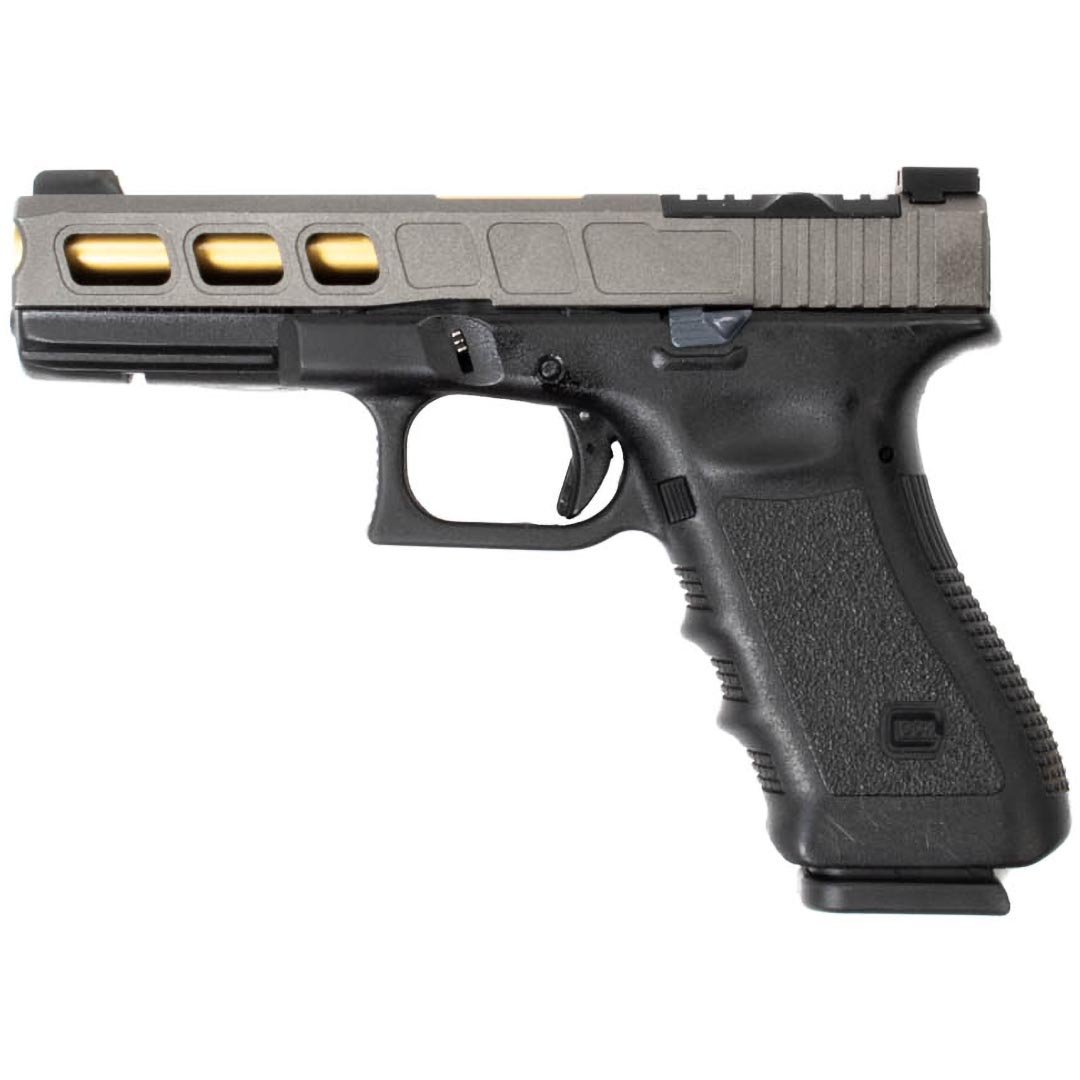 トイガン Glock 17L H&K USP Like a Stretch Limo, the Glock 17L is a Smooth Ride